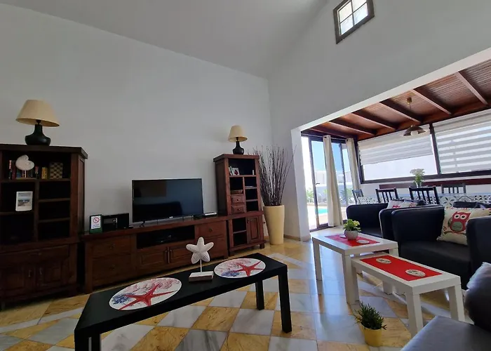 Lola פלאיה בלנקה