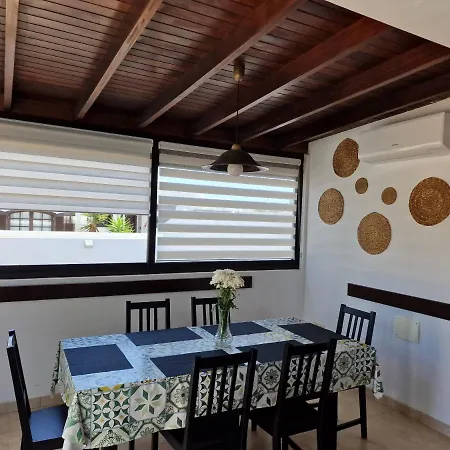 Lola Villa Playa Blanca (Lanzarote)
